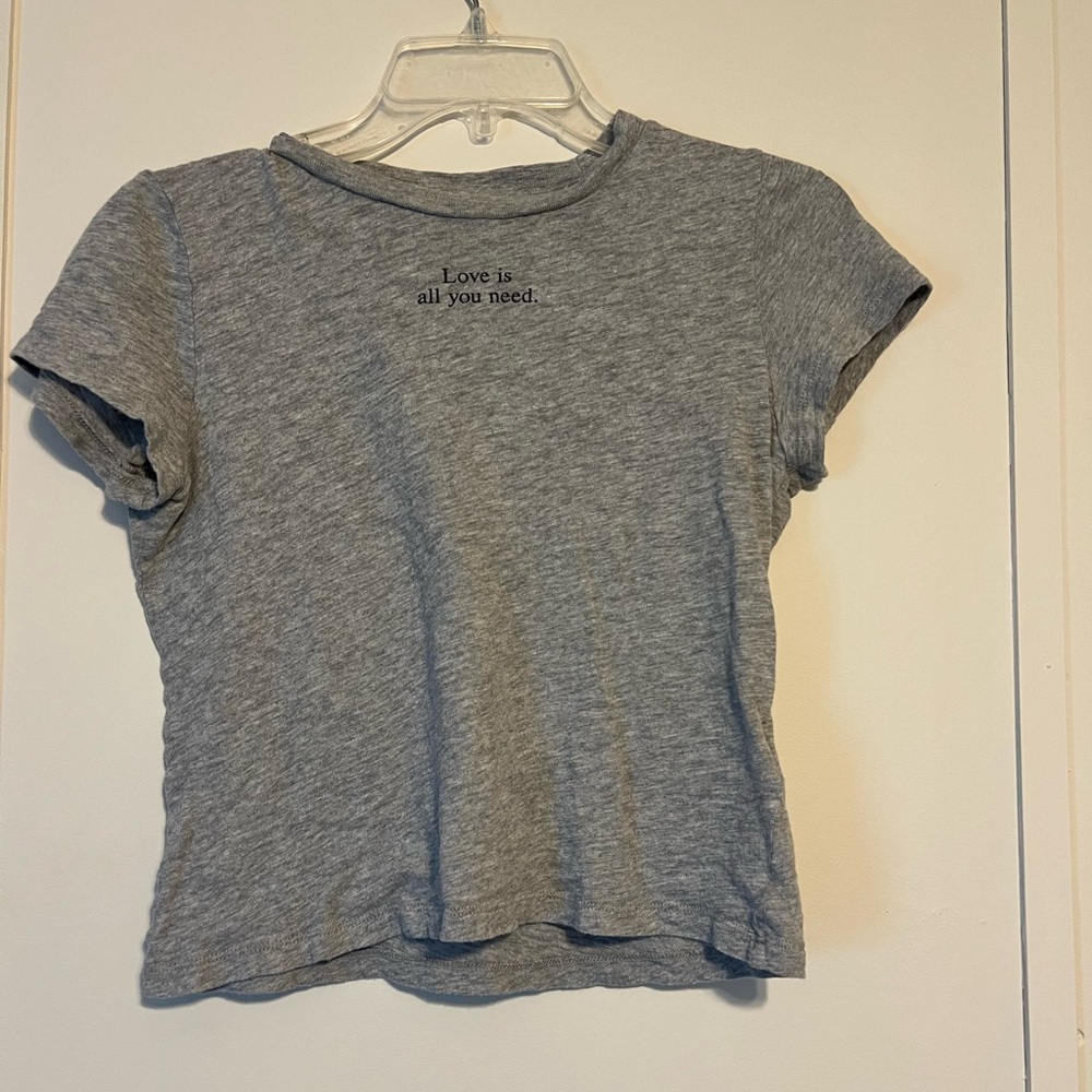 ✨Madewell “Love is all you need” Baby Tee✨